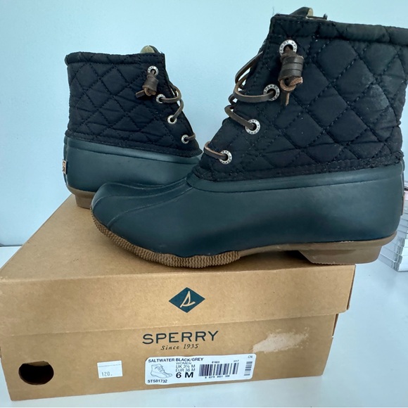 Sperry Saltwater Quilted Rain Boot - Picture 5 of 10